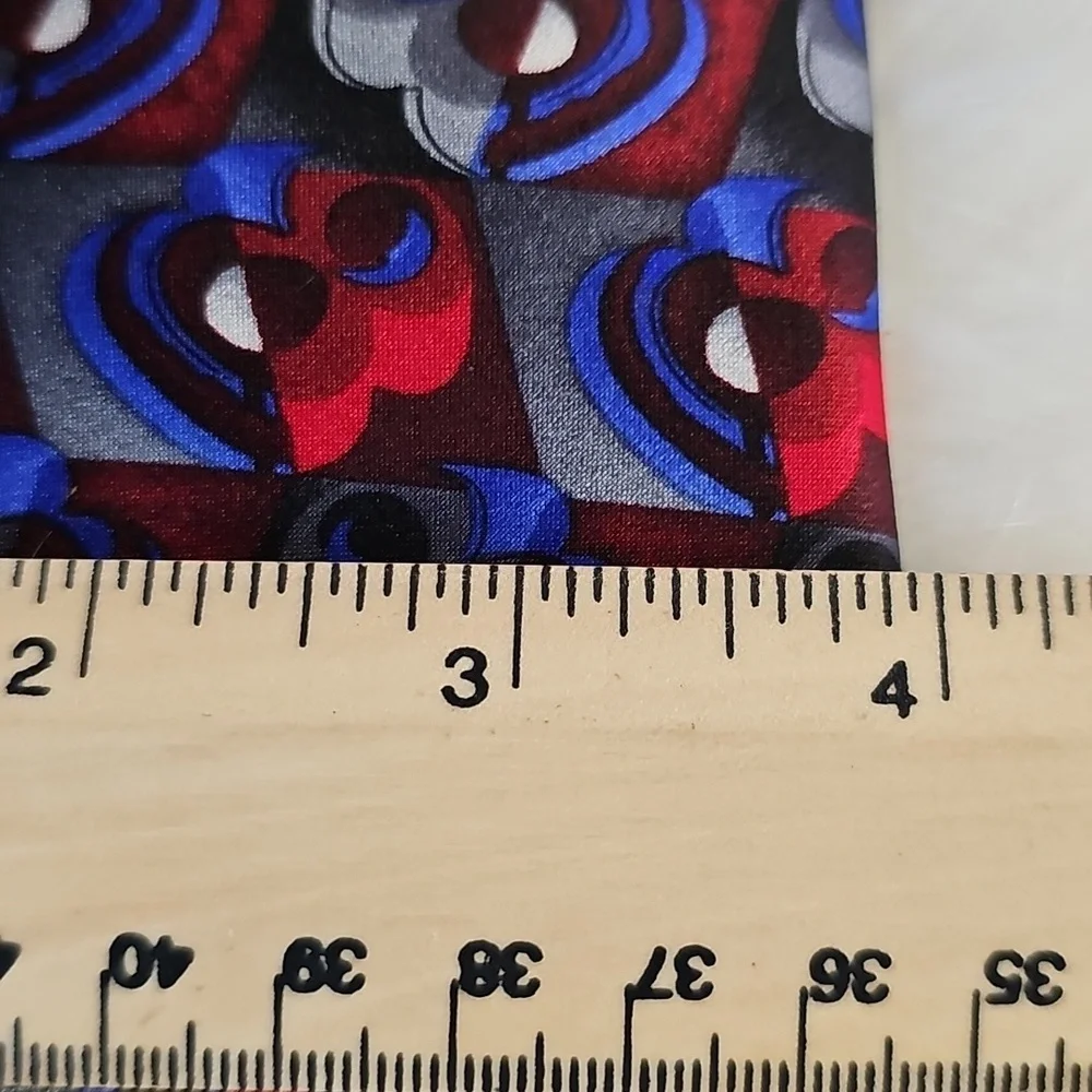 The BEATLES, silk Tie. Blue, Red, Gray. Eight Days A‎ Week. Excelent